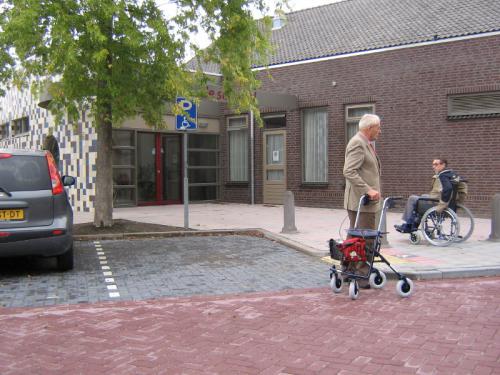 30 Invalidenparkeerplaats voor de Schakel
